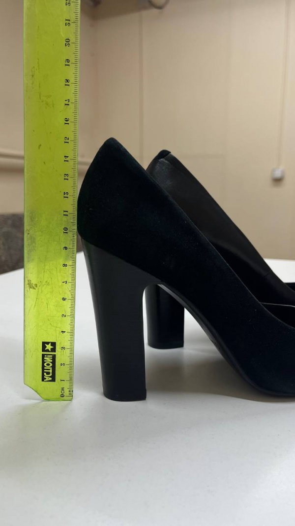 photo_1_2025-11-06_10-38-33